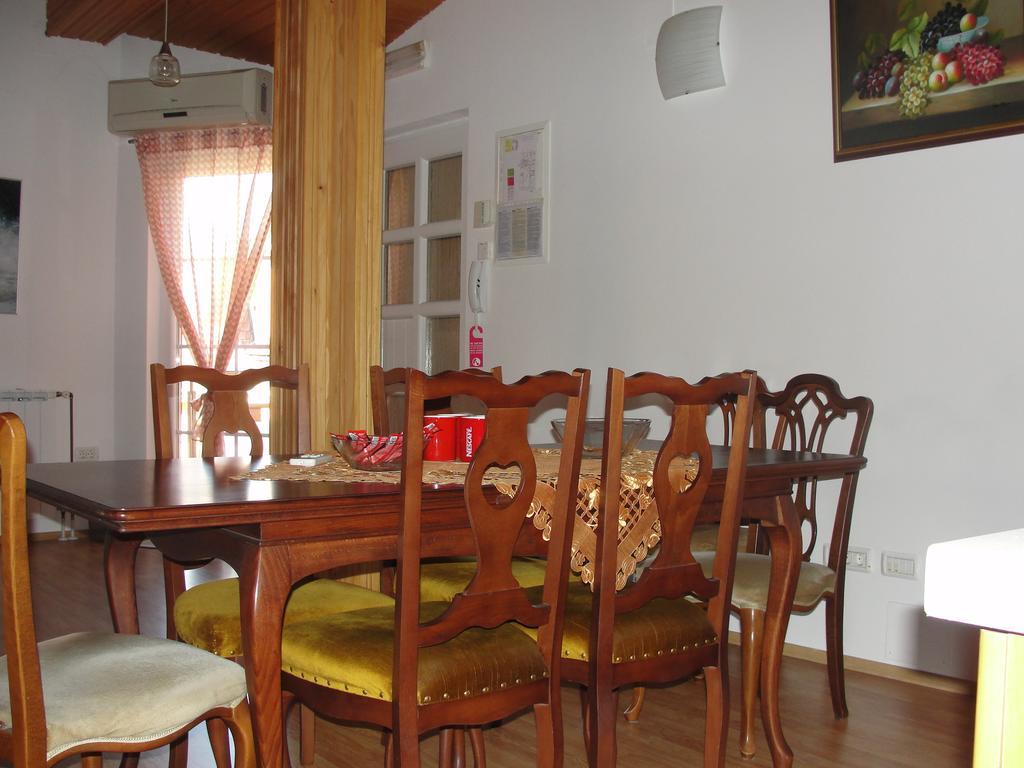 Appartement Apartman Rudi à Samobor Extérieur photo